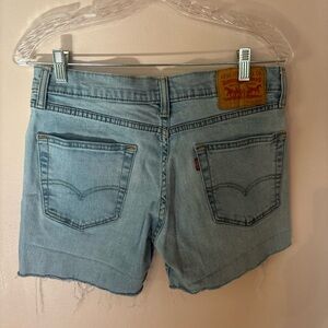511 Levis light wash shorts cutoffs size 31 fit like 8